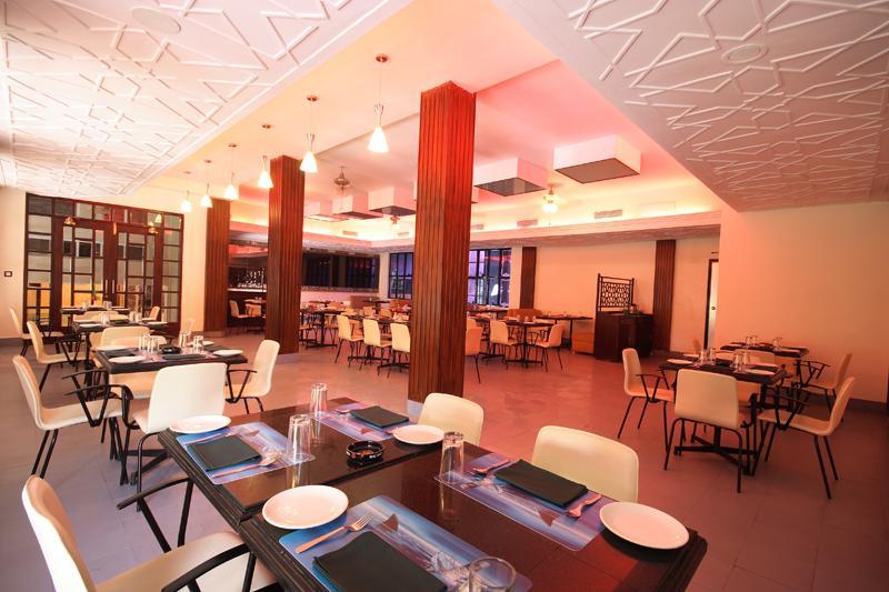 Hotel The Club Bengaluru Zewnętrze zdjęcie