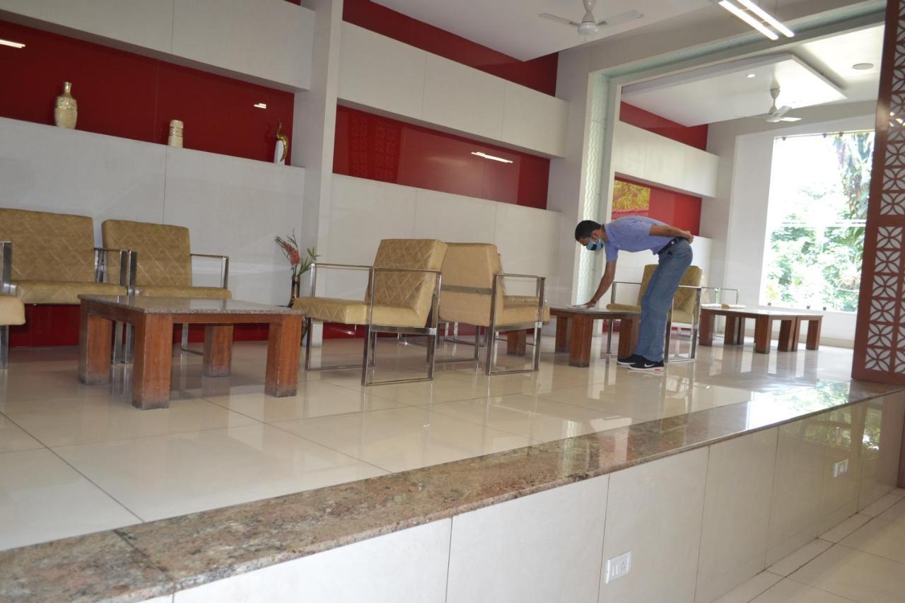 Hotel The Club Bengaluru Zewnętrze zdjęcie